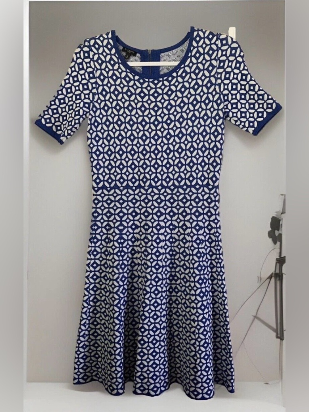 Talbots Petites Small Blue and White Geometric Short-Sleeve Fit-and-Flare Dress